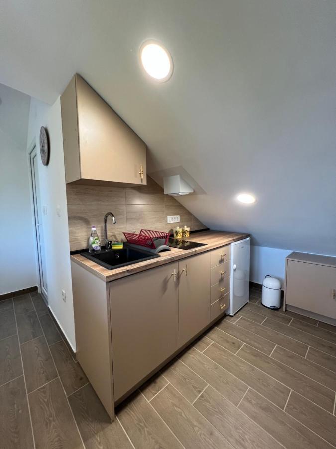 Apartment Ciro แฮร์เซ็ก-โนวี ภายนอก รูปภาพ
